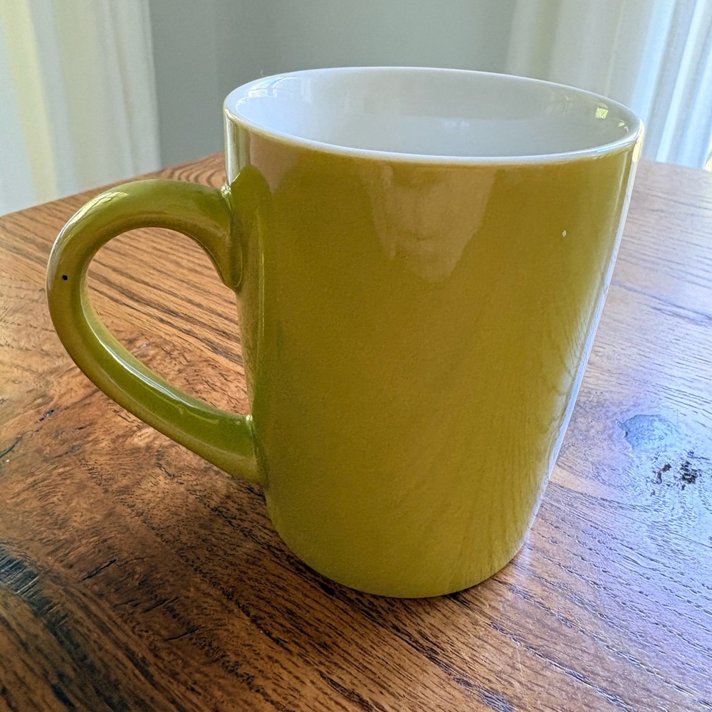 2021 Starbucks Lime Green Logo Mug- 10 ozs. - Picture 4 of 14